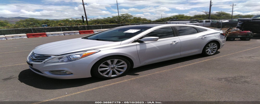 KMHFH4JG6EA423863 2014 HYUNDAI AZERA photo no. 2
