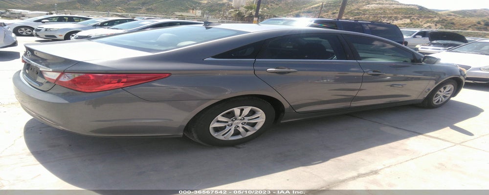 5NPEB4AC2DH515672 2013 HYUNDAI SONATA photo no. 4