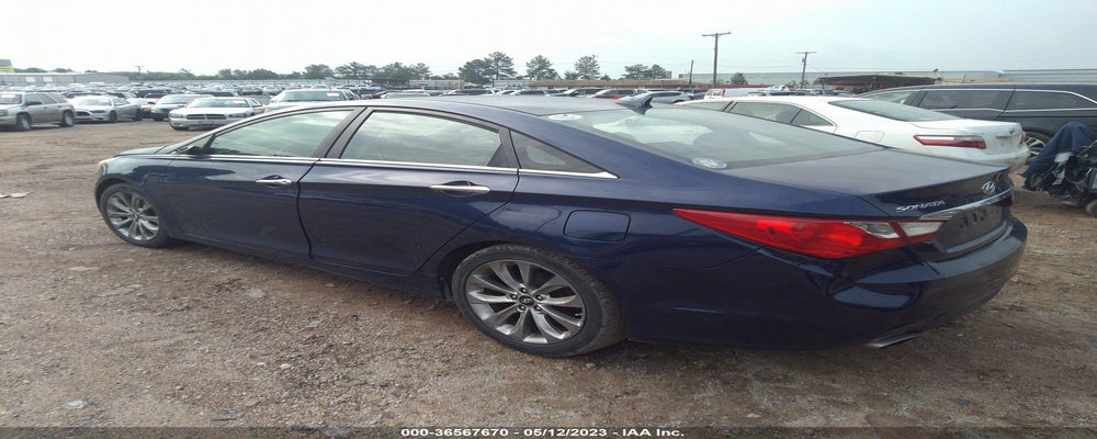 5NPEC4AC4BH305133 2011 HYUNDAI SONATA photo no. 3