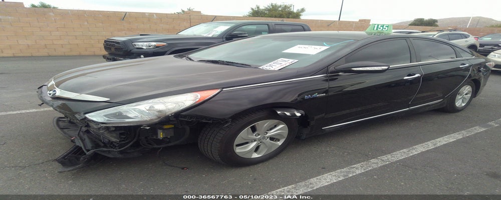 KMHEC4A41FA139686 2015 HYUNDAI SONATA HYBRID photo no. 2