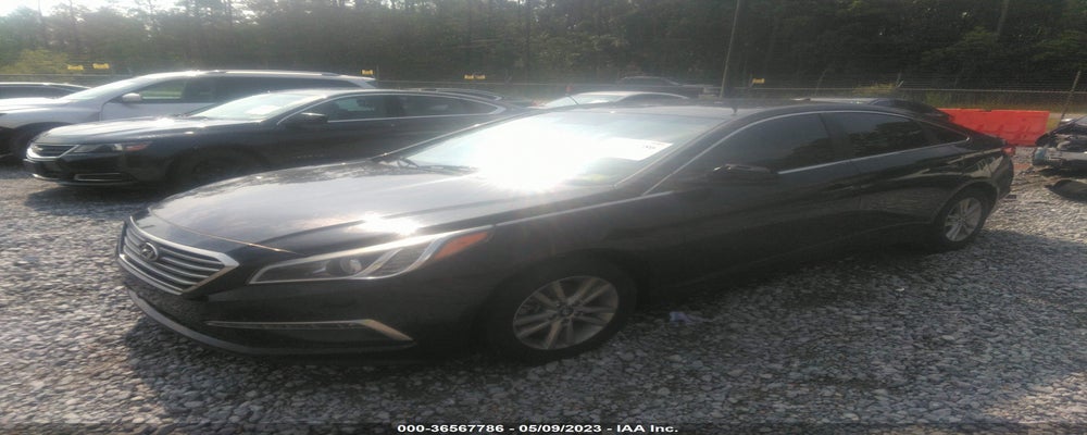5NPE24AF4FH180007 2015 HYUNDAI SONATA photo no. 2