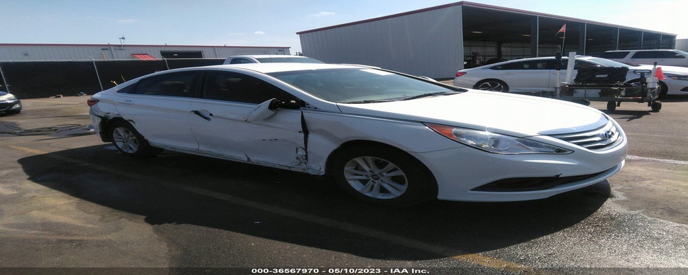 5NPEB4AC0EH885522 2014 HYUNDAI SONATA photo no. 3