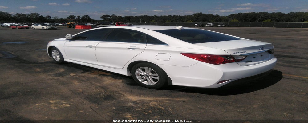 5NPEB4AC0EH885522 2014 HYUNDAI SONATA photo no. 3