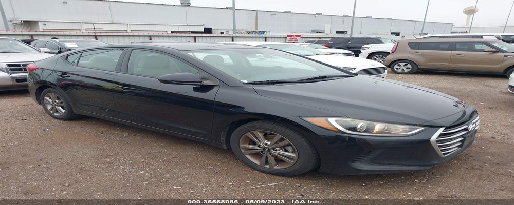 5NPD84LF2HH156900 2017 HYUNDAI ELANTRA photo no. 2