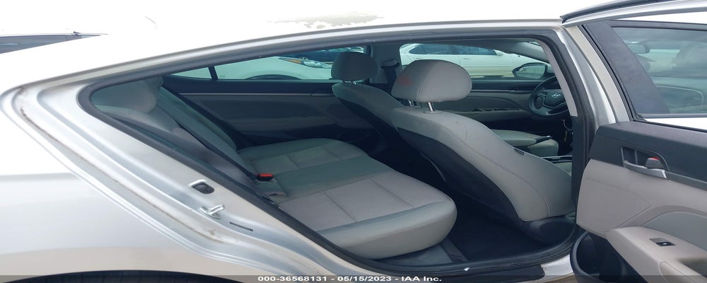 5NPD84LF4HH085831 2017 HYUNDAI ELANTRA photo no. 8