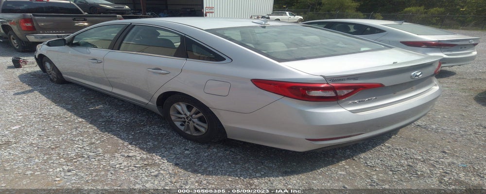 5NPE24AF4HH493240 2017 HYUNDAI SONATA photo no. 3