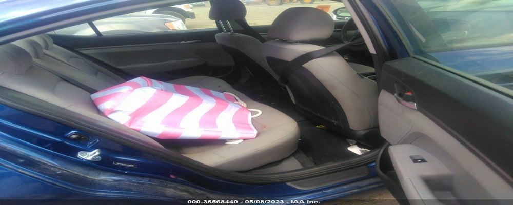 5NPD74LF6KH438788 2019 HYUNDAI ELANTRA photo no. 8