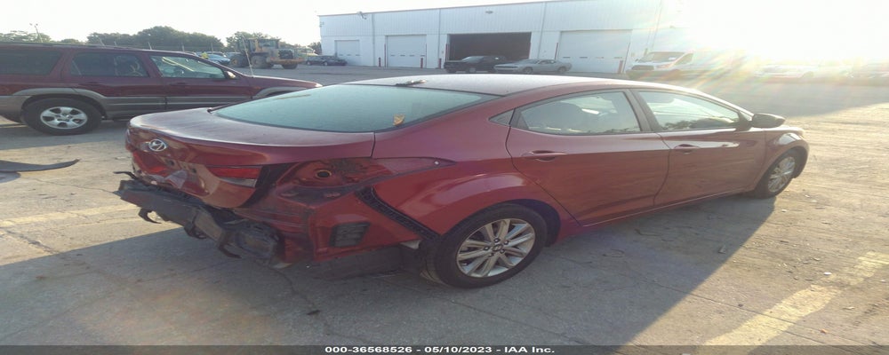 5NPDH4AE9GH704920 2016 HYUNDAI ELANTRA photo no. 4