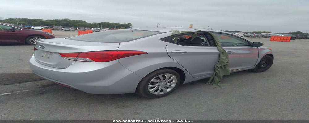 5NPDH4AE1BH035390 2011 HYUNDAI ELANTRA photo no. 4