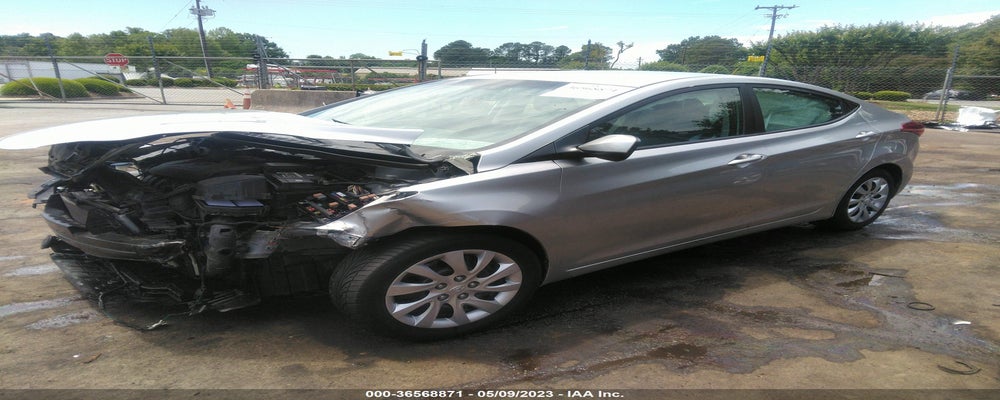 5NPDH4AE7BH038827 2011 HYUNDAI ELANTRA photo no. 2