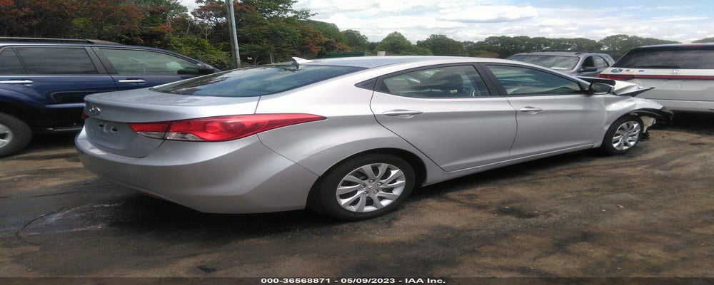 5NPDH4AE7BH038827 2011 HYUNDAI ELANTRA photo no. 4