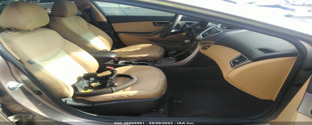 5NPDH4AE8DH221561 2013 HYUNDAI ELANTRA photo no. 5