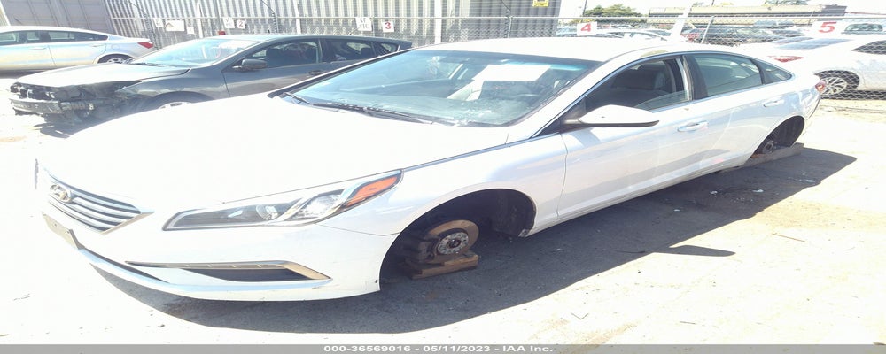5NPE24AF5FH039849 2015 HYUNDAI SONATA photo no. 2