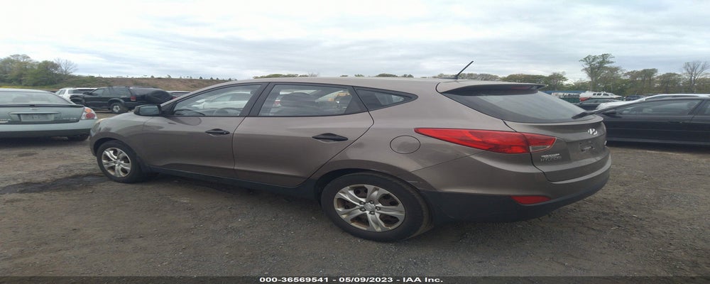 KM8JT3AB2BU201273 2011 HYUNDAI TUCSON photo no. 3