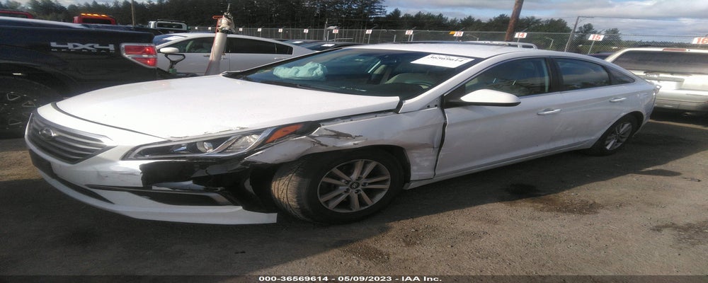5NPE24AF3GH317648 2016 HYUNDAI SONATA photo no. 2