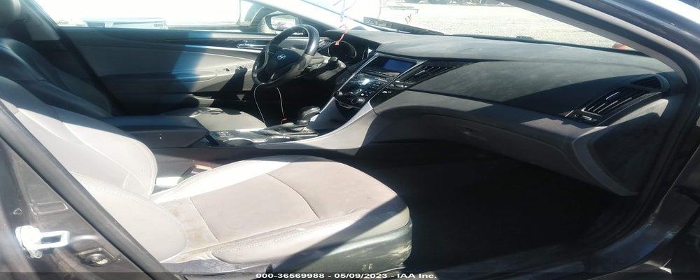 5NPEC4AC2BH298733 2011 HYUNDAI SONATA photo no. 5