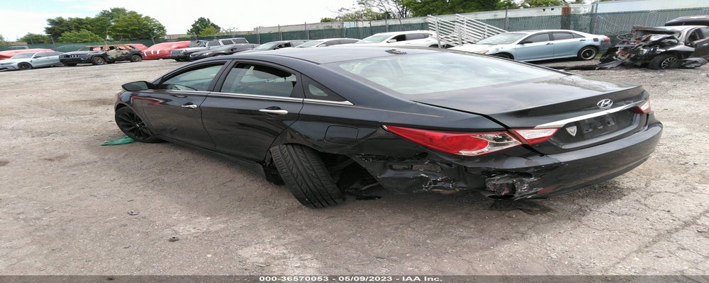 5NPEC4AC3DH550024 2013 HYUNDAI SONATA photo no. 3