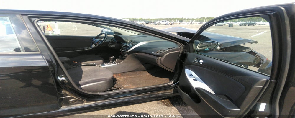 KMHCU5AE7EU145895 2014 HYUNDAI ACCENT photo no. 5