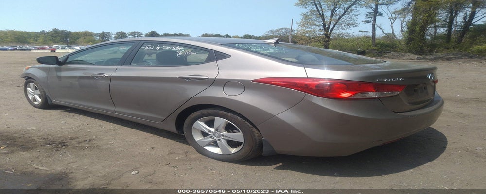 5NPDH4AE9DH395526 2013 HYUNDAI ELANTRA photo no. 3