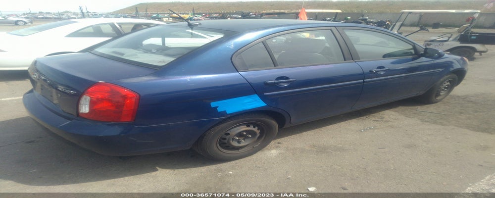 KMHCN4AC2BU612142 2011 HYUNDAI ACCENT photo no. 4