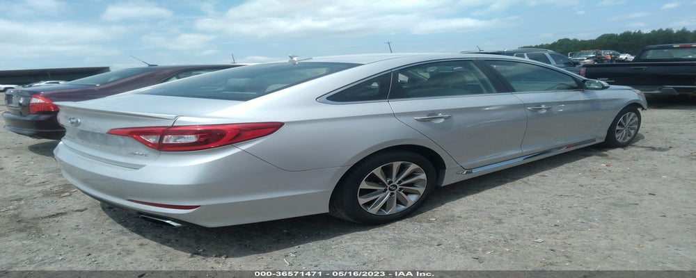 5NPE34AF3HH560133 2017 HYUNDAI SONATA photo no. 4