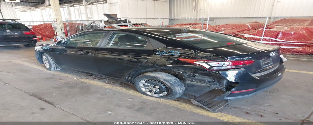 3KPC24A38JE017600 2018 HYUNDAI ACCENT photo no. 3