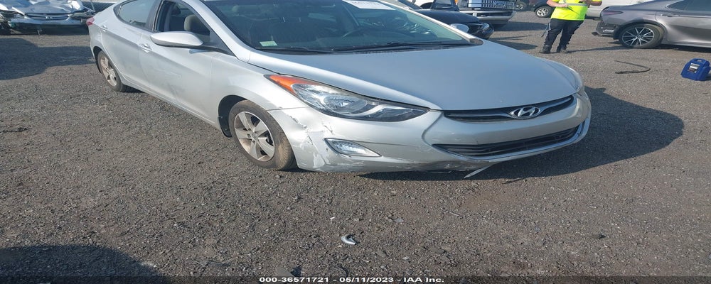 5NPDH4AE0DH302201 2013 HYUNDAI ELANTRA photo no. 6