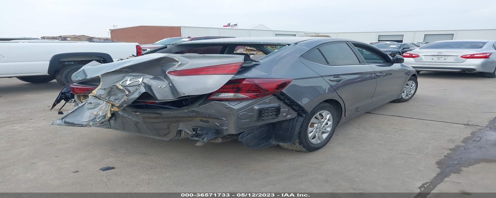 5NPD74LF5KH481017 2019 HYUNDAI ELANTRA photo no. 4