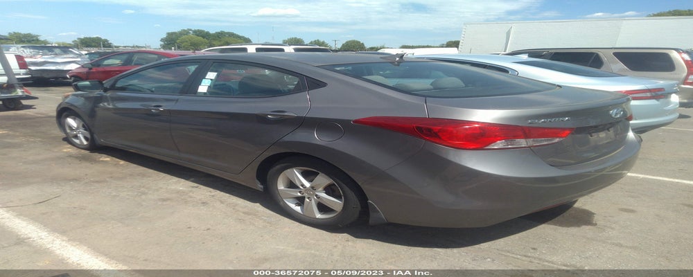 5NPDH4AE8DH330490 2013 HYUNDAI ELANTRA photo no. 3