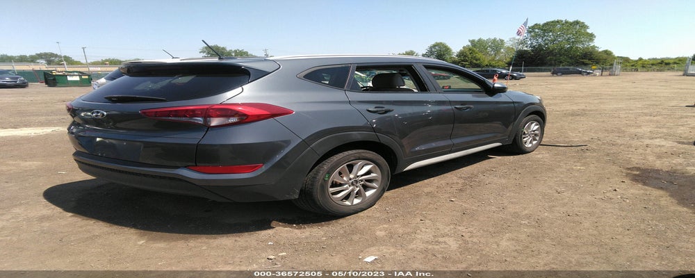 KM8J33A4XHU391480 2017 HYUNDAI TUCSON photo no. 4