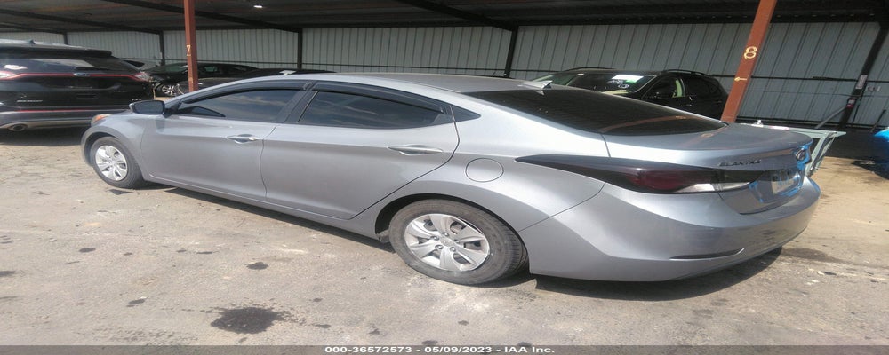 KMHDH4AE2GU532568 2016 HYUNDAI ELANTRA photo no. 3