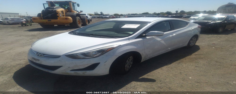 5NPDH4AE1GH736454 2016 HYUNDAI ELANTRA photo no. 2