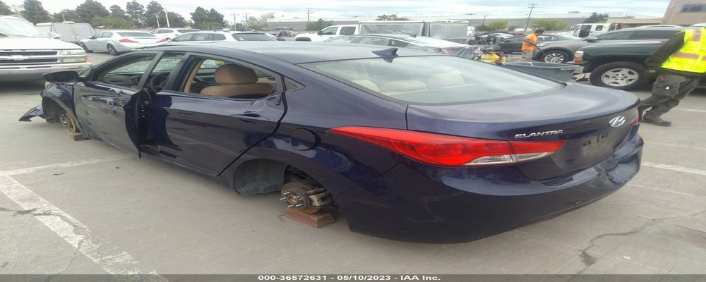 5NPDH4AE5DH449176 2013 HYUNDAI ELANTRA photo no. 3