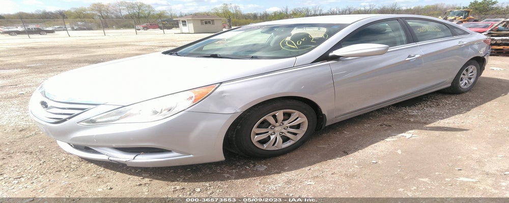 5NPEB4AC6BH278195 2011 HYUNDAI SONATA photo no. 2