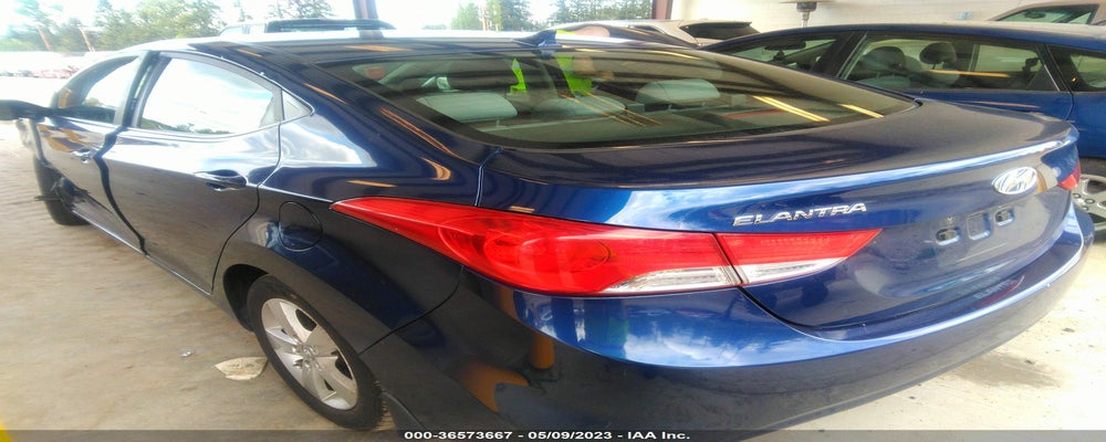 KMHDH4AE9DU527556 2013 HYUNDAI ELANTRA photo no. 3