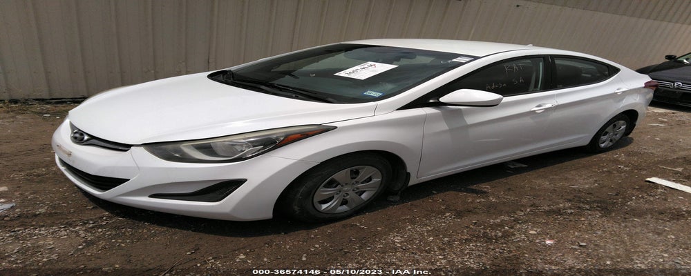 5NPDH4AE0GH668793 2016 HYUNDAI ELANTRA photo no. 2