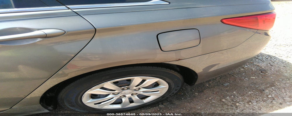 5NPEB4AC8BH041840 2011 HYUNDAI SONATA photo no. 6
