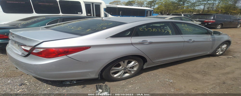 5NPEC4AC6DH558179 2013 HYUNDAI SONATA photo no. 4