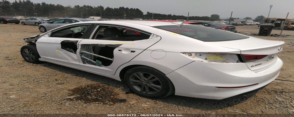 5NPD84LF2HH013929 2017 HYUNDAI ELANTRA photo no. 3