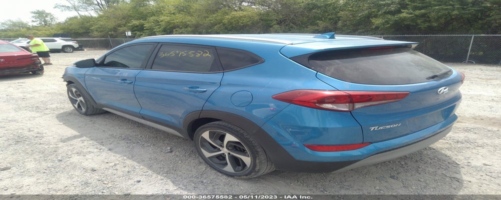 KM8J33AL3JU730173 2018 HYUNDAI TUCSON photo no. 3