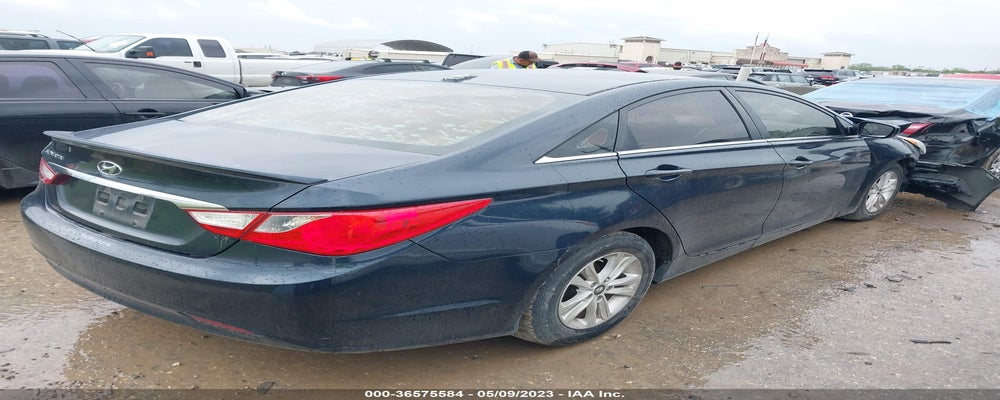 5NPEB4AC3DH688505 2013 HYUNDAI SONATA photo no. 4