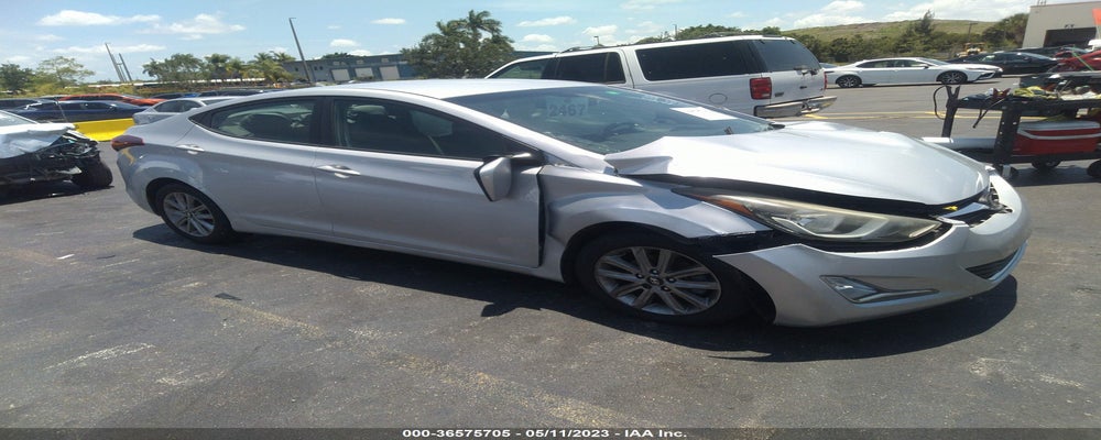 5NPDH4AE4FH621426 2015 HYUNDAI ELANTRA photo no. 1