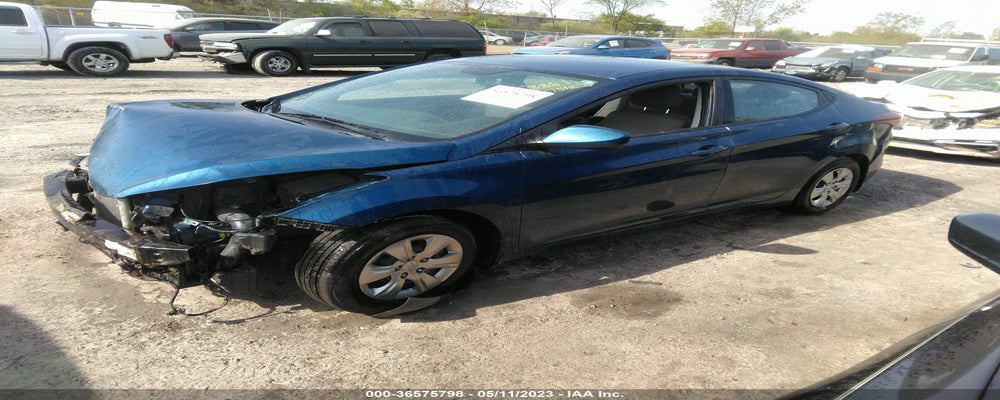 KMHDH4AE9GU572100 2016 HYUNDAI ELANTRA photo no. 2