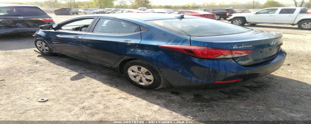 KMHDH4AE9GU572100 2016 HYUNDAI ELANTRA photo no. 3