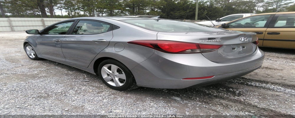 5NPDH4AE2FH564126 2015 HYUNDAI ELANTRA photo no. 3