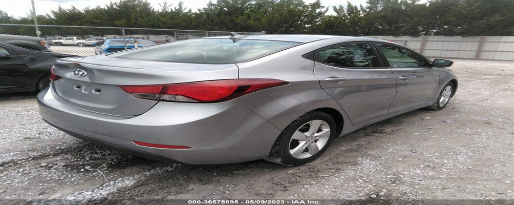 5NPDH4AE2FH564126 2015 HYUNDAI ELANTRA photo no. 4