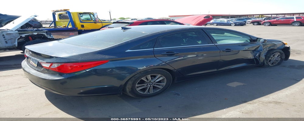 5NPEB4AC9CH385548 2012 HYUNDAI SONATA photo no. 4