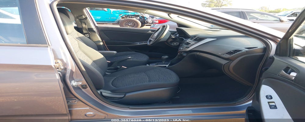 KMHCT5AE7GU267520 2016 HYUNDAI ACCENT photo no. 5