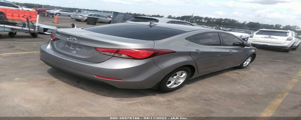 KMHDH4AE5FU459727 2015 HYUNDAI ELANTRA photo no. 4