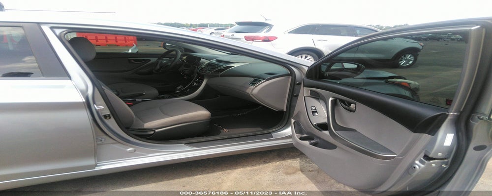 KMHDH4AE5FU459727 2015 HYUNDAI ELANTRA photo no. 5